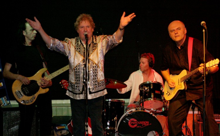 Dave, Conny and the band