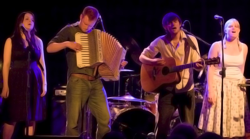 The acoustic finale