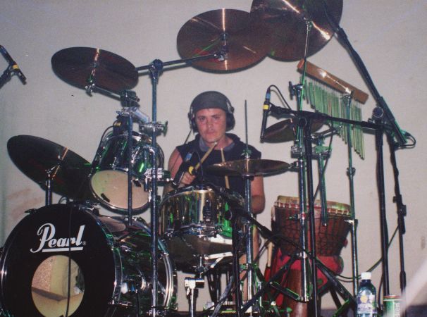 Garry pounding