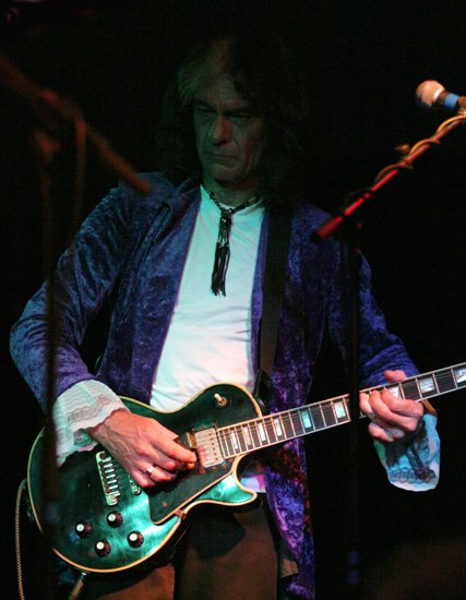 Dave Lambert with Ebow
