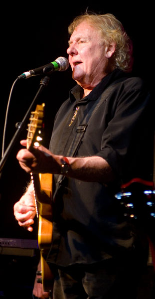 Dave Cousins