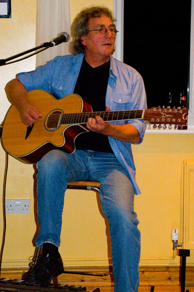Chas in the chorus