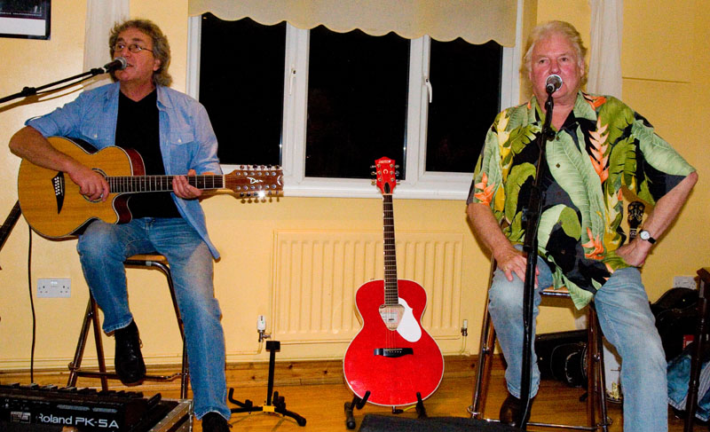 Chas Cronk and Dave Cousins